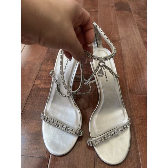 VTG Y2K Valerie Stevens Womens Bling Silver Evening Heels Size 7 - Picture 2 of 8